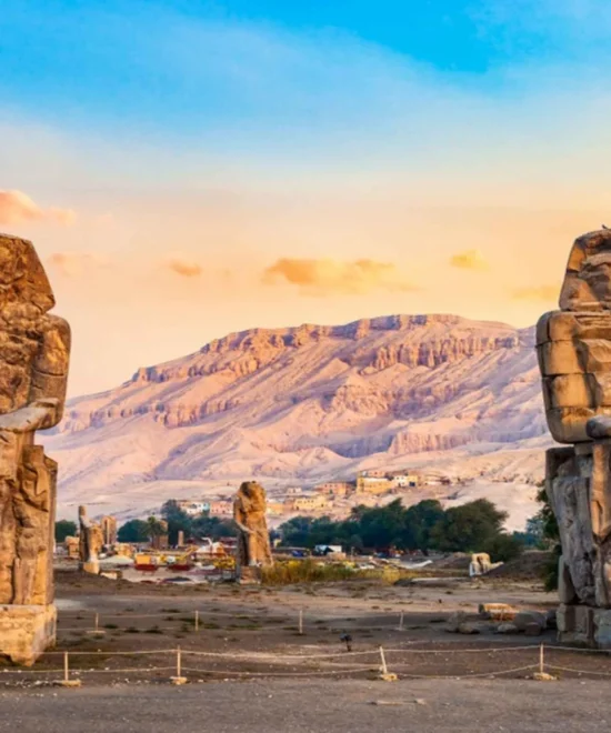 2-tägiger Ausflug von Hurghada nach Kairo und Luxor mit Flug